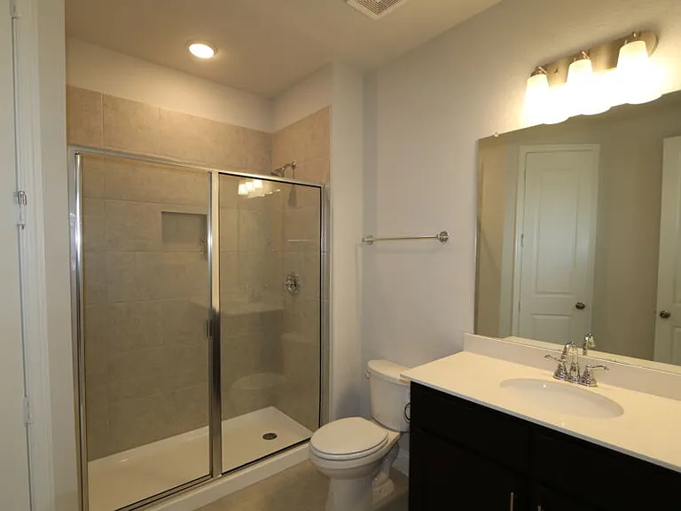 1213 Fulford Ct — Photo 3