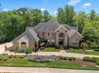 1424 Haarman Oak Dr, Chesterfield, MO 63005