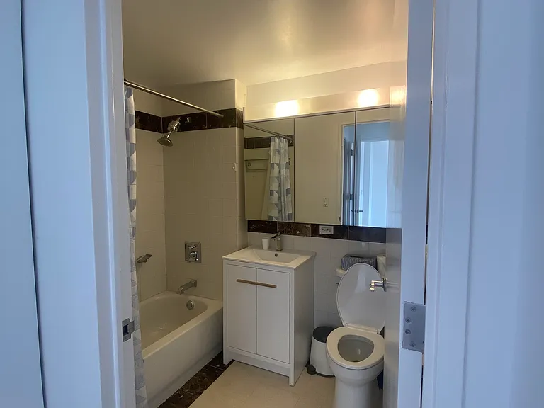 455 Main St #16A — Photo 8