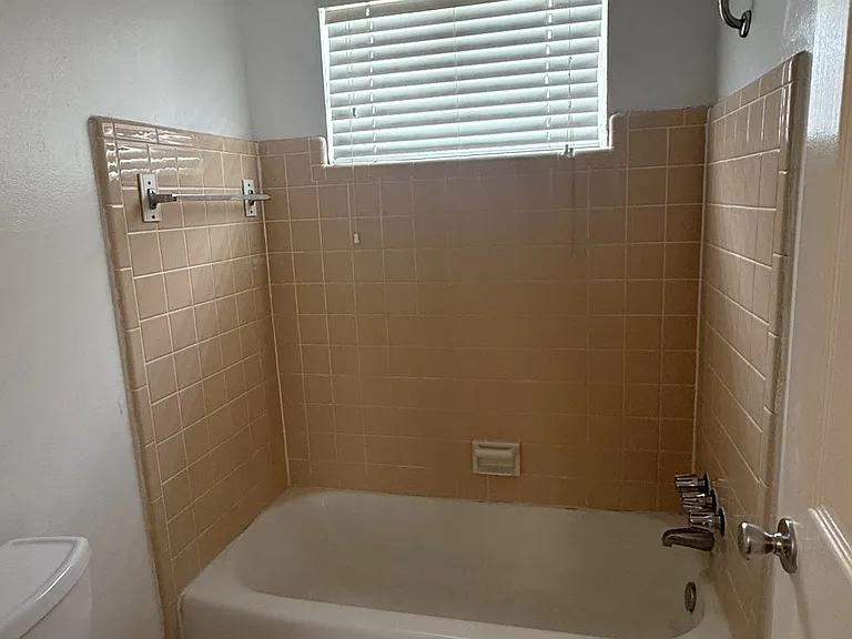 591 Branard St — Photo 9