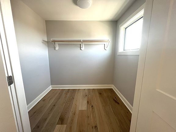 5th image of 2716 Palisade Ave Unit 302
