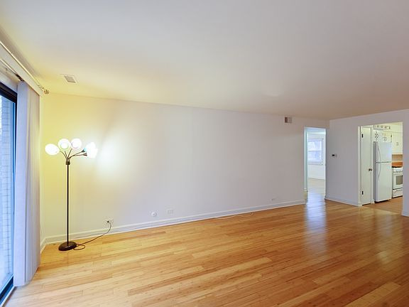 3rd image of 4530 N Linder Ave APT 1A