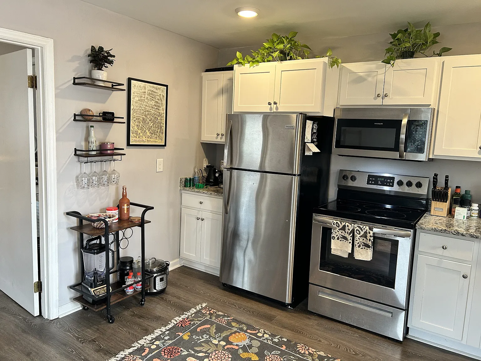 705 Chestnut St — Photo 2