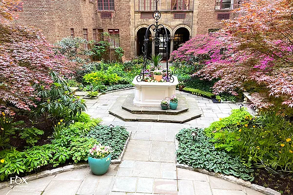 Sold by Fox Residential Group | media 16