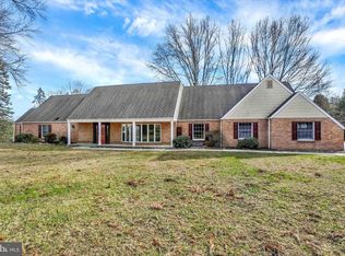 94 Stone Mill Rd, Hummelstown, PA 17036