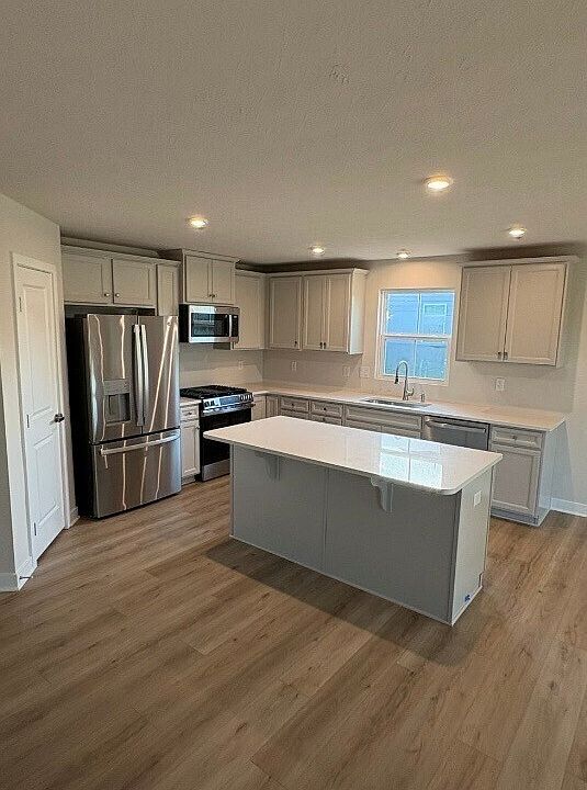 2nd image of 1061 Capitol Dr