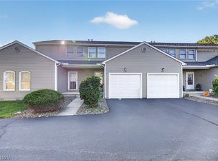 3652 Mercedes Pl, Canfield, OH 44406