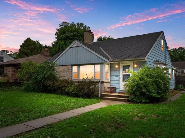 2842 N 90th STREET, Milwaukee, WI 53222