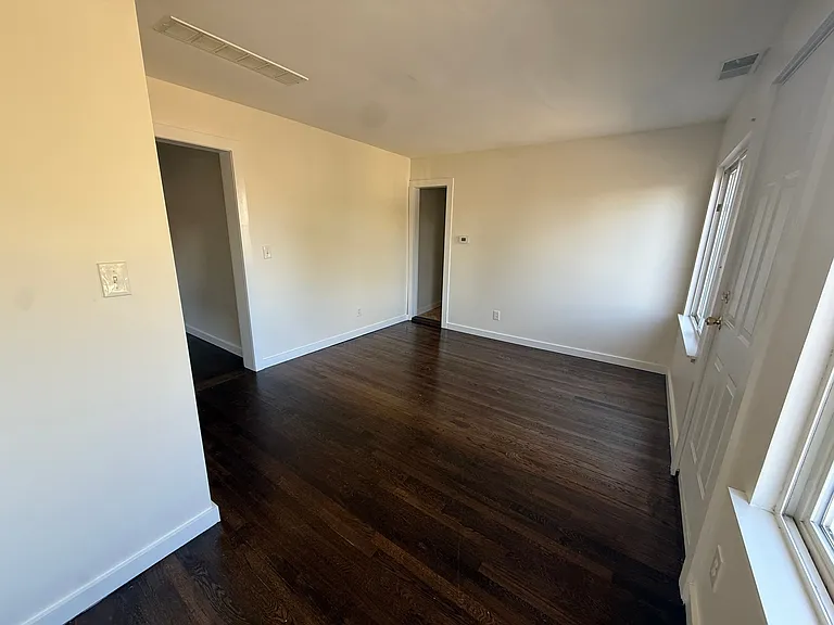 1105 Highland Avenue Unit #2 — Photo 5