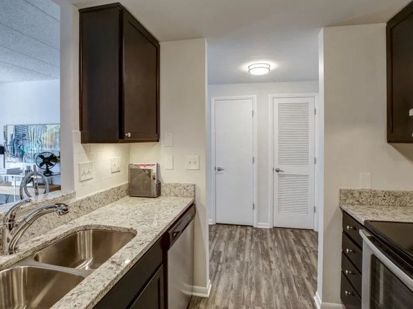 135 Garfield Pl APT 420