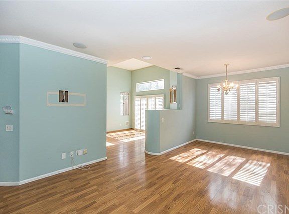 3rd image of 30325 Marigold Cir