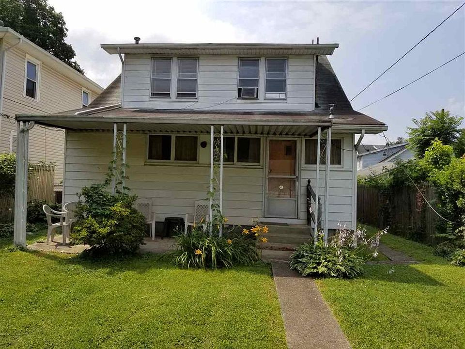 2nd image of 2716 Guyan Ave