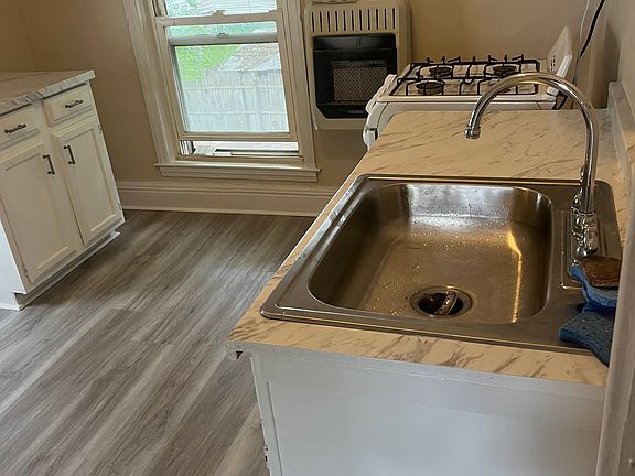 4th image of 761 Myrtle Ave Floor 2