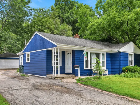320 N Schubert St, Palatine, IL 60067