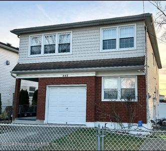 382 Adelaide Ave, Staten Island, NY, 10306