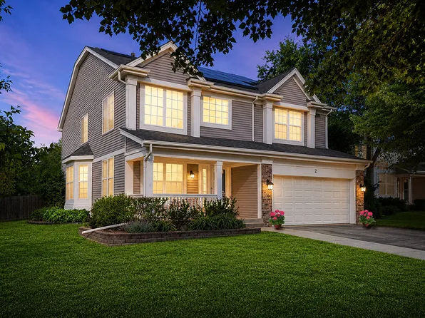 2 Providence Ct, Cary, IL 60013