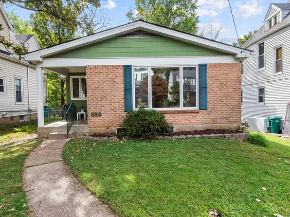 528 Tuxedo Blvd, Saint Louis, MO 63119