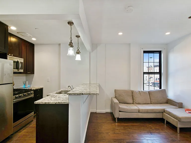 114 Utica Ave #1 — Photo 8
