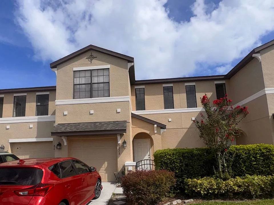 2228 Seven Oaks Dr