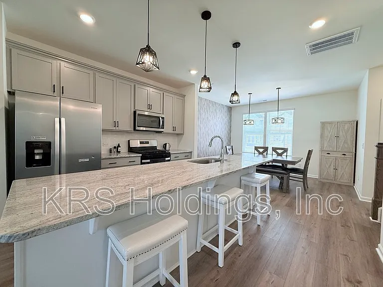 849 Parc Townes Dr — Photo 6