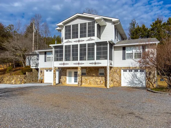 273 Pressley Circle Rd, Franklin, NC 28734