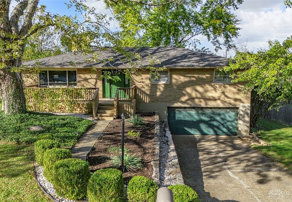 1st image of 217 Hilltop Dr
