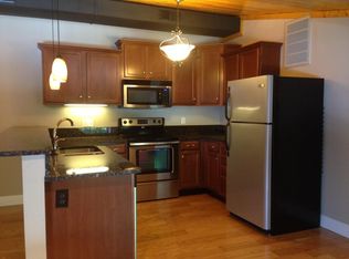 111 W Gundlach St APT C, Columbia, IL 62236