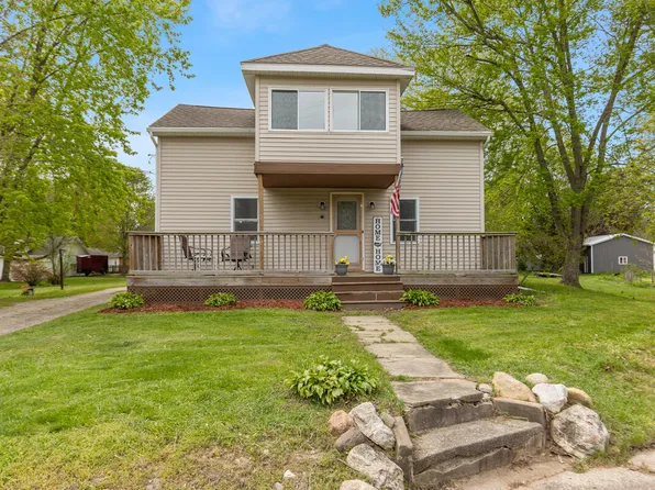 14563 State St, Marne, MI 49435