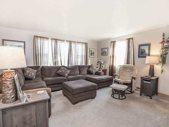 2nd image of 249 Bell Ave