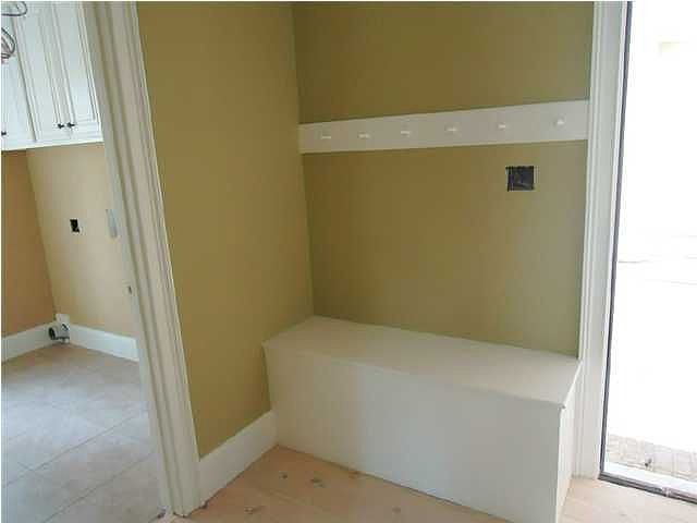 1st image of 131 Browning Ct