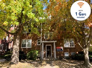 1108NEV, Urbana, IL 61801
