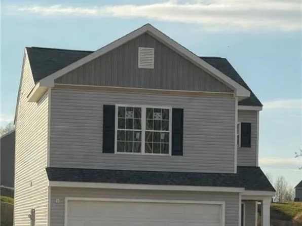 7930 Honeybee Ct, North Prince George, VA 23860