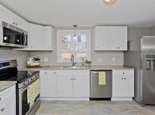 309 Rowley St, Agawam, MA 01001