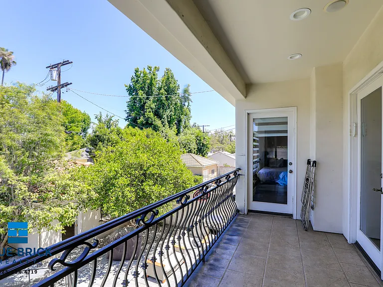 5230 Teesdale Ave — Photo 22
