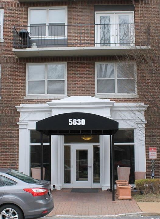 1st image of 5630 Pershing Ave Unit 14