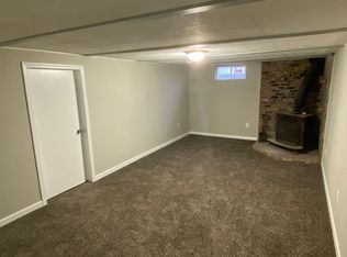 2705 4th Ave, Marion, IA 52302