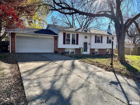 1249 Curtis Creek Rd, Quincy, IL 62301
