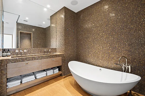 Rented by Douglas Elliman | media 20