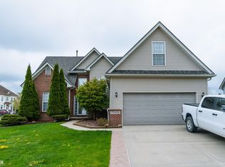 70066 Natures Way, Richmond, MI 48062