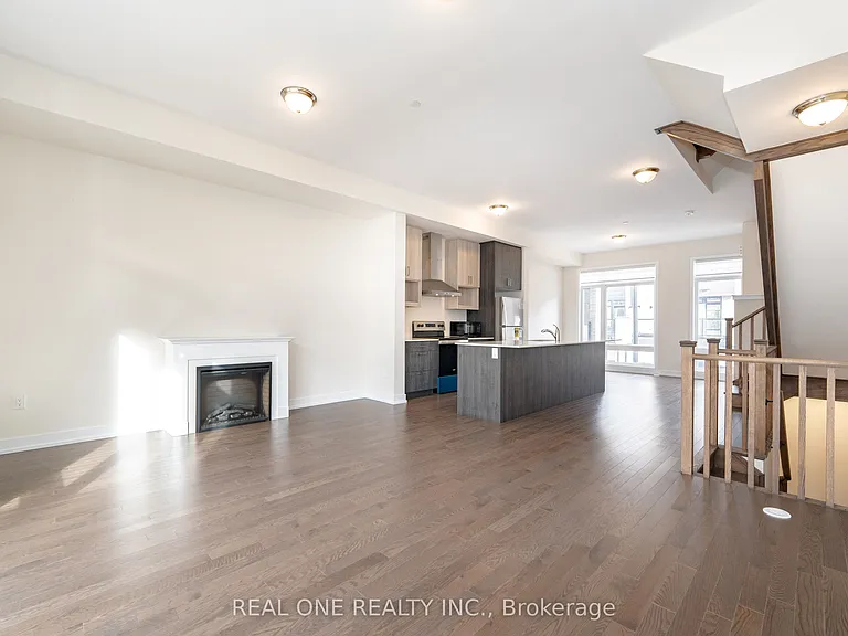 28 Credit Ln — Photo 13