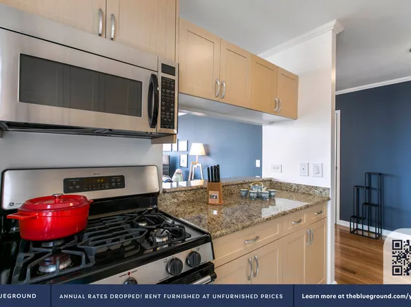 235 West 48th Street image 8 of 22