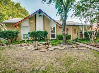 2605 Ashglen Dr, Garland, TX 75043
