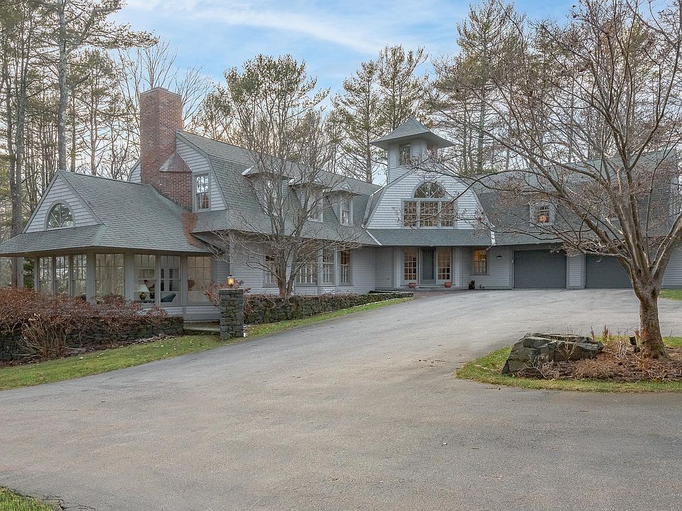2nd image of 55 Boothby Rd