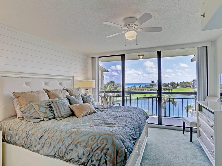 201 S Seas Dr #401 — Photo 17