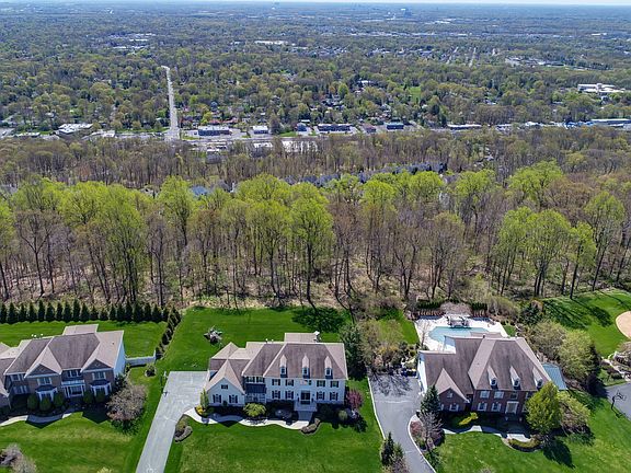 Premium Neighborhood
