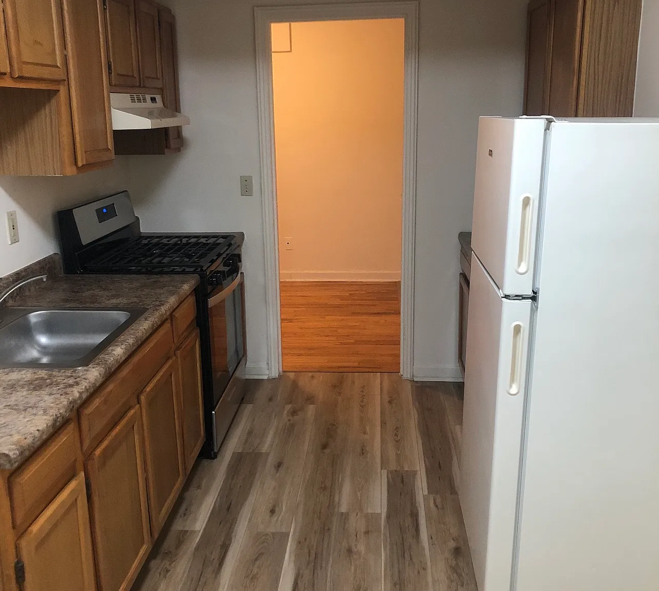 1 bed, $1,800 — Photo 2