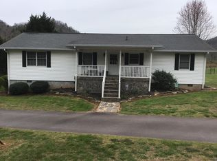 3638 River Rd, Franklin, NC 28734