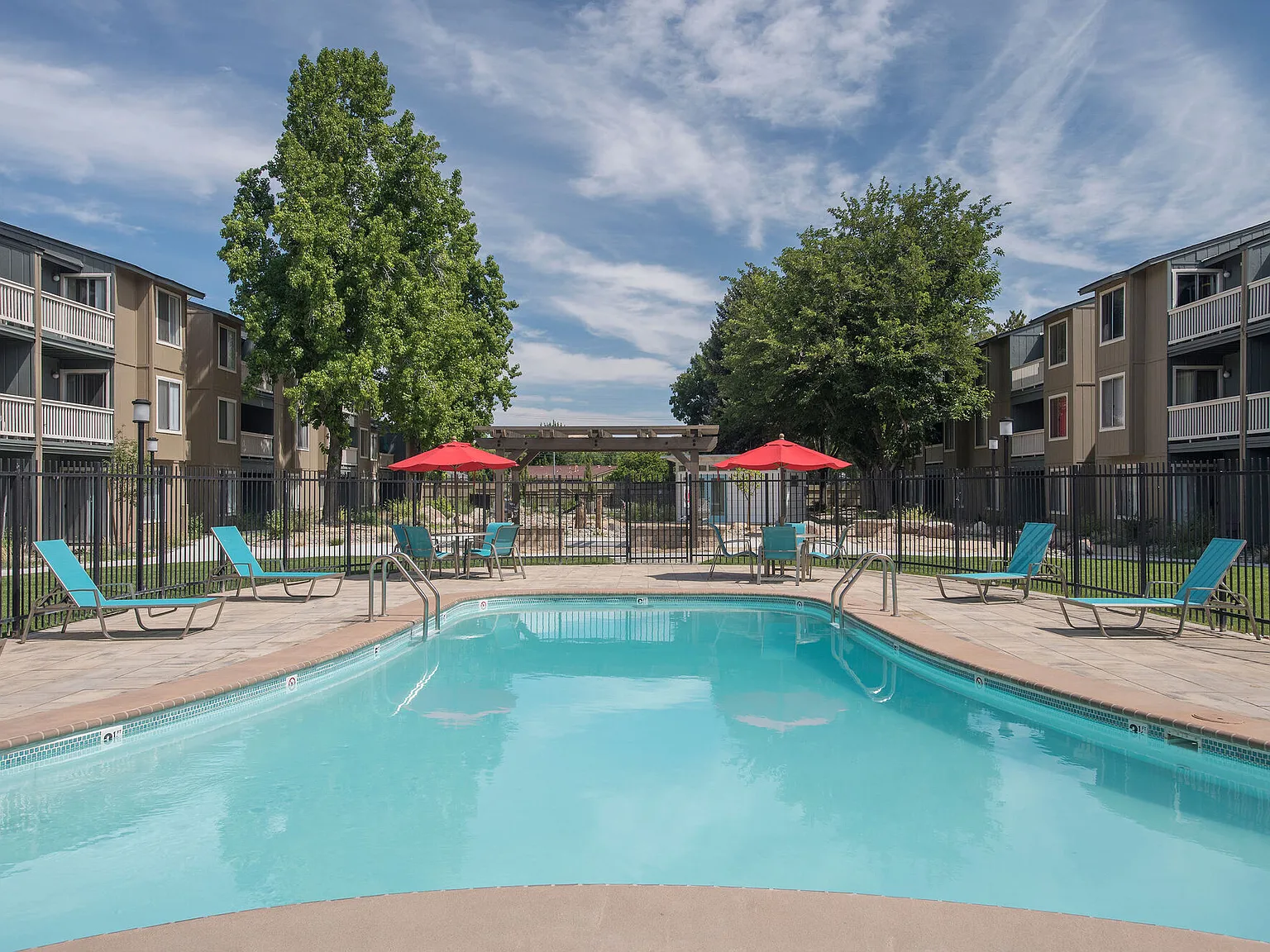 Keyway Apartments — Photo 1