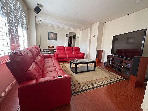 4th image of 6952 Fontaine Pl