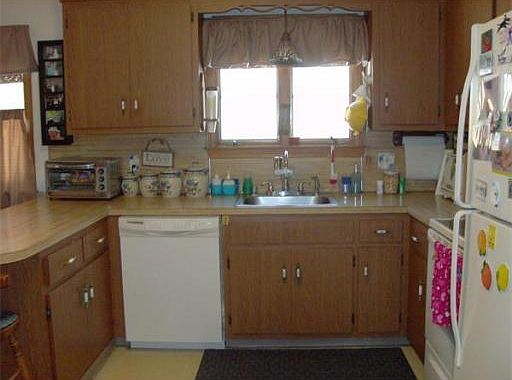 3rd image of 102 Rocky Meadow St